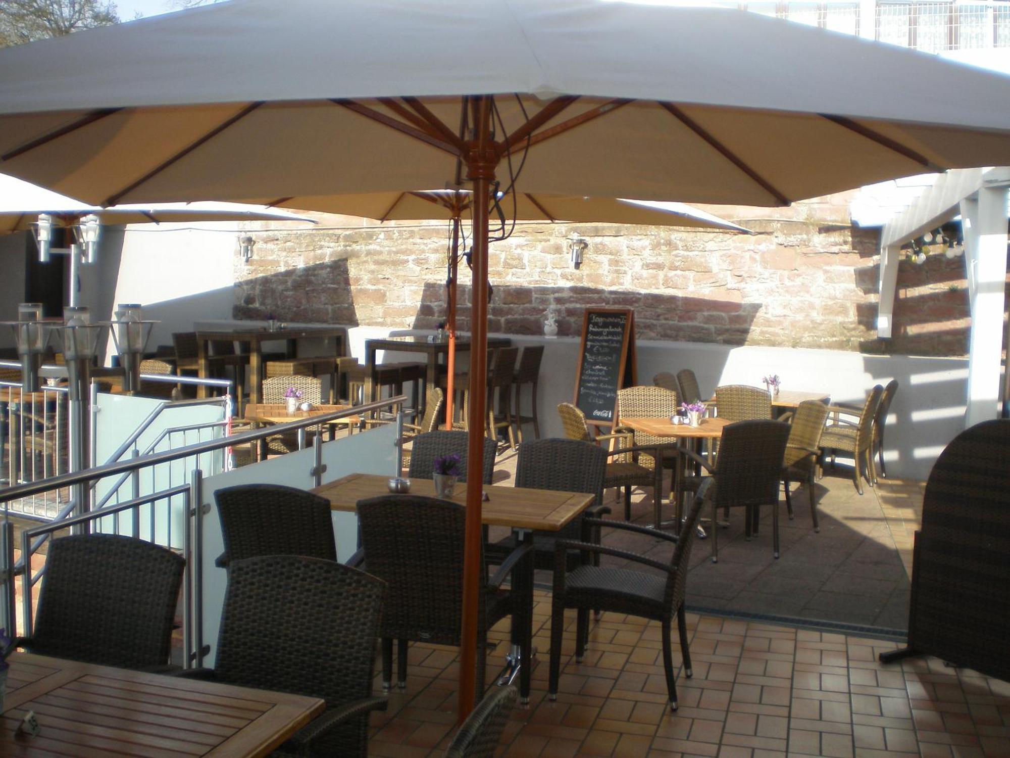 Hotel Restaurant Reichsadler Buchen  Buitenkant foto