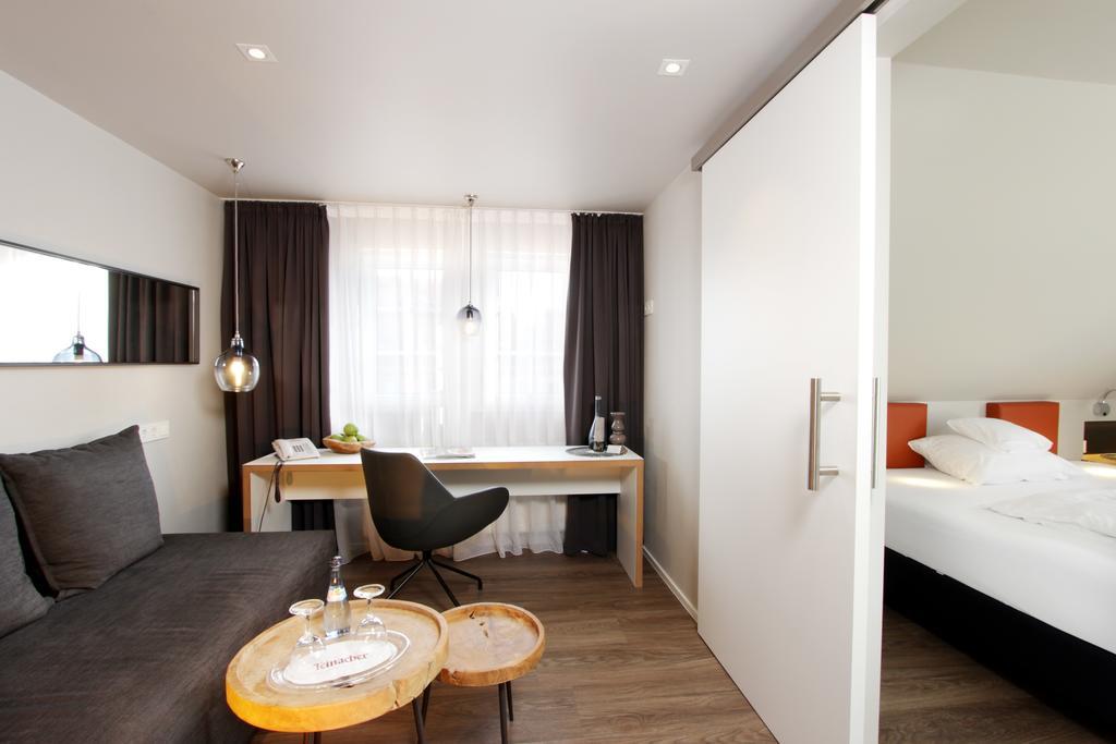 Hotel Restaurant Reichsadler Buchen  Buitenkant foto