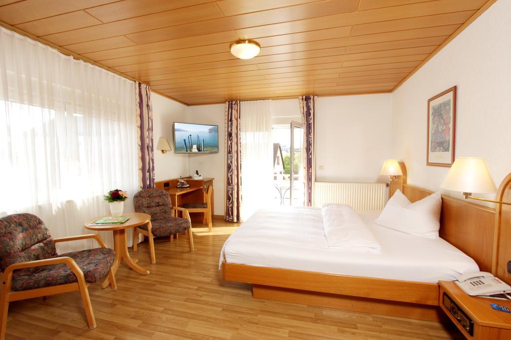 Hotel Restaurant Reichsadler Buchen  Buitenkant foto