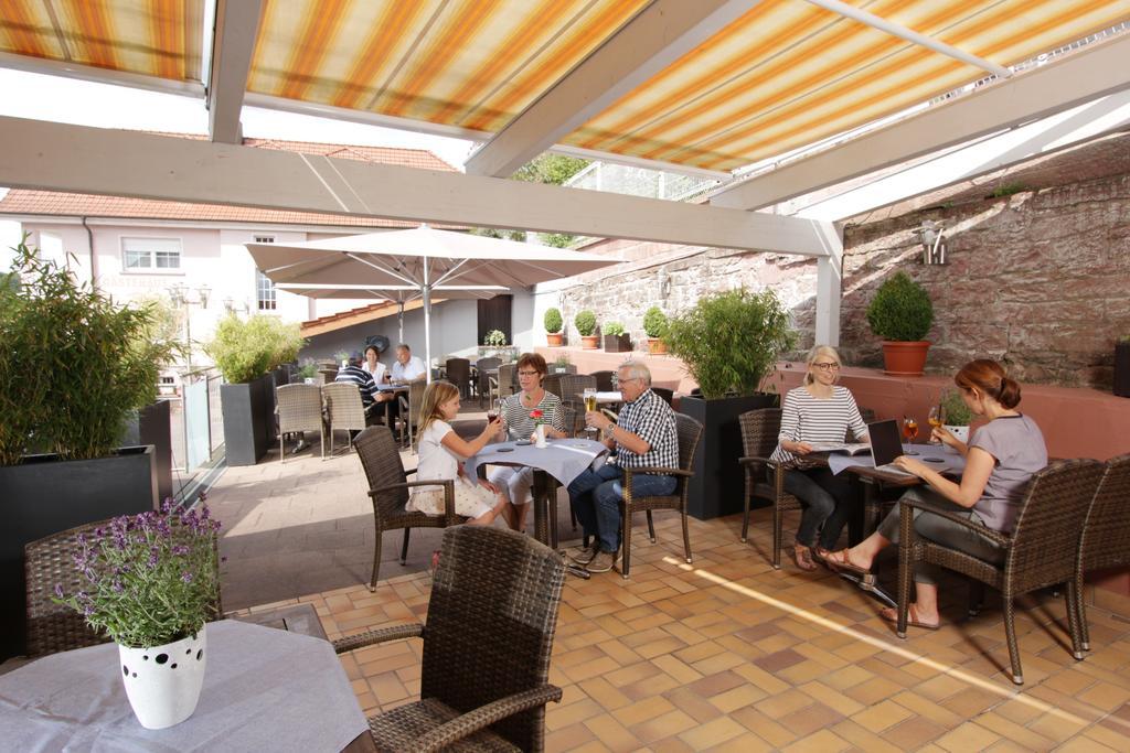 Hotel Restaurant Reichsadler Buchen  Buitenkant foto